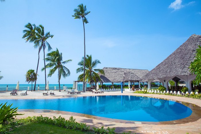 Smiles beach hotel